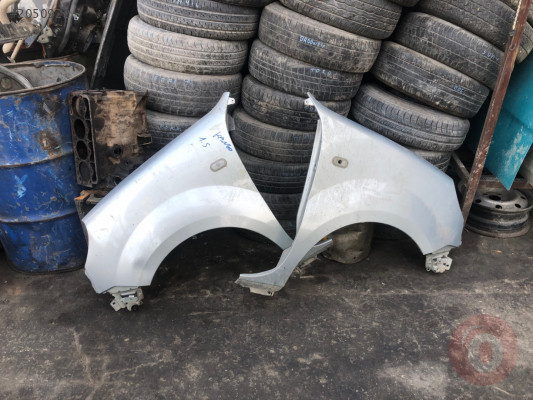 RENAULT KANGO 2 SAG SOL ORJINAL ÇAMURLUKLAR