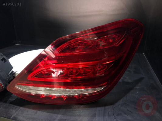 MERCEDES W205 MAKYAJSIZ SAĞ STOP (SIFIR)
