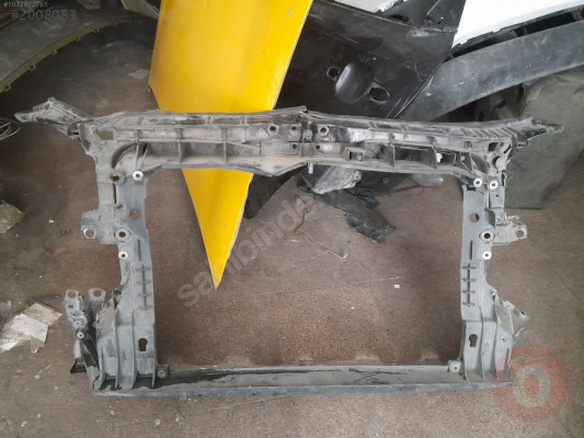AUDI A3 ORJINAL ÇIKMA ÖN PANEL