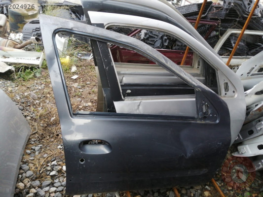 RENAULT CLİO 2 SAĞ ÖN KAPI