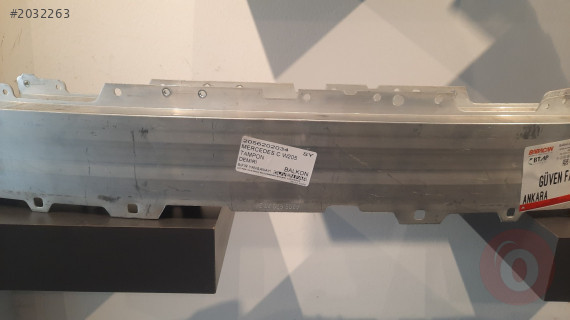 MERCEDES C W205 ÖN PANEL VE TAMPON DEMİRİ 2056203201 2056202