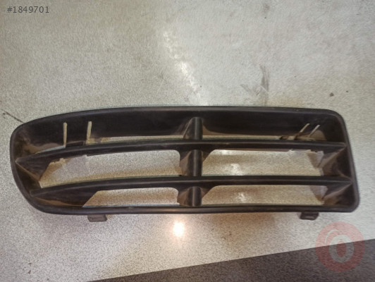 VOLKSWAGEN BORA SİSK KAPAĞI SAĞ