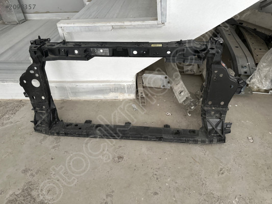 Clio 5 ön panel