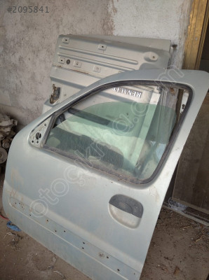 Renault kango sol sağ ön kapi
