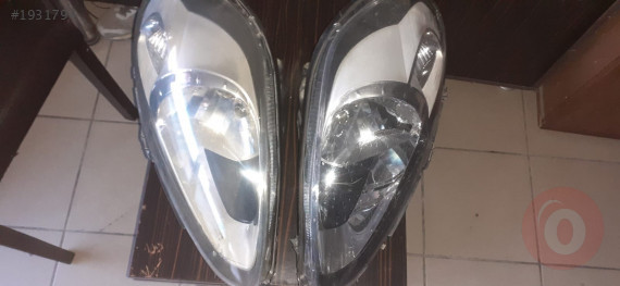 Punto Evo Orjinal Çıkma Sağ  Sol Far Takımı