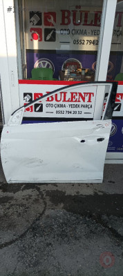 Hyundai i20 sol ön kapı orijinal çıkma