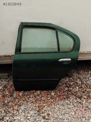 nissan primera sol arka kapı