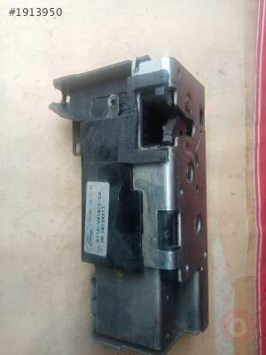 Ford Connect Sağ Ön kapi kilidi