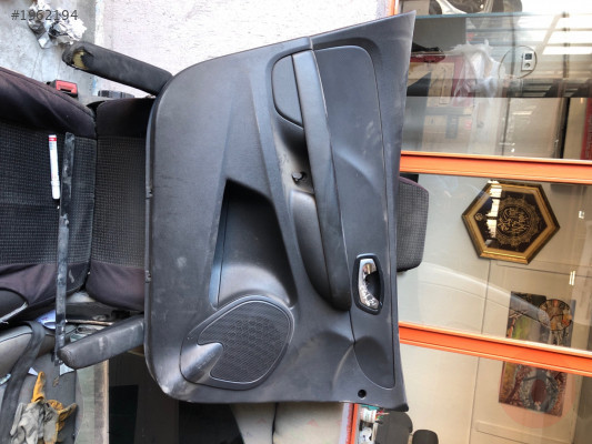 Renault clio 4 sol ön kapı döşeme