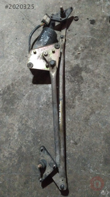 nissan vanetta çıkma silecek motoru ve frezesi