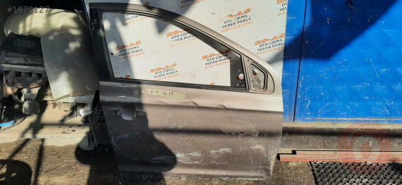 Hyundai İ20 sağ ön kapı 2012 2014