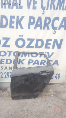 Çıkma orjinal Fiesta sol arka kapi