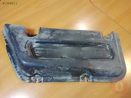 Mercedes c 180 akü panel kapağı çıkma orj A2046100508
