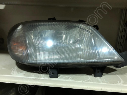 MERCEDES SPRİNTER 03-06 SAĞ ÖN FAR