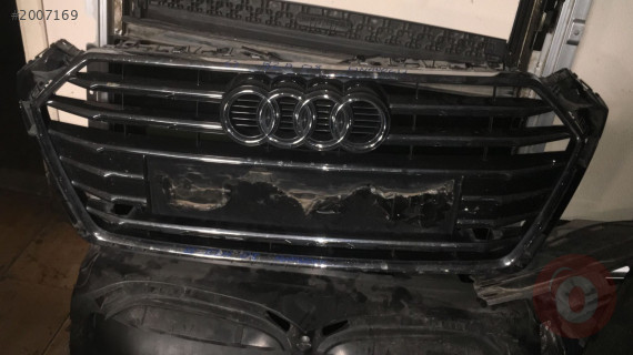 2020 Audi A5 hatasız ön panjur çıkma