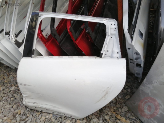 RENAULT CLİO 4 SOL ARKA KAPI