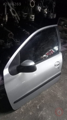 peugeot 206 çıkma sol ön kapı dolu