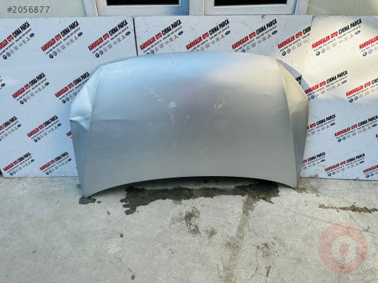 Volksvagen Cadı motor kaputu (az Hasarlı)