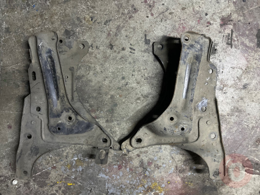 Ford ka çıkma sağ sol salıncak