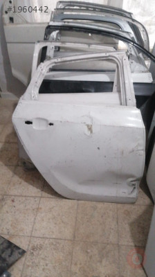 OPEL ASTRA J ORJINAL ÇIKMA SAG ARKA KAPI