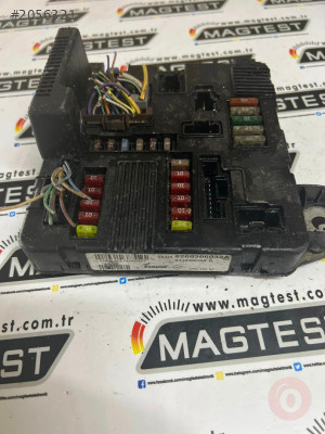 8200306032A RENAULT MEGANE 2 II DIŞ  SIGORTA KUTUSU