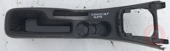 ford courier 2016 çıkma orjinal ara konsol (son fiyat)