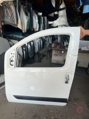 Fiat Fiorino sol ön kapı çıkma