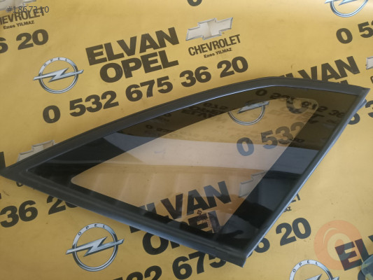 Opel Astra F Çıkma Kelebek Camı