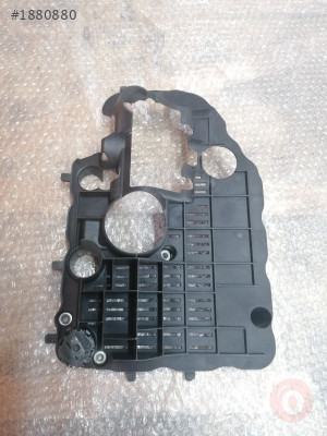 06J103138F 2.0 TFSİ YAĞ KARTERİ DALGA KIRAN