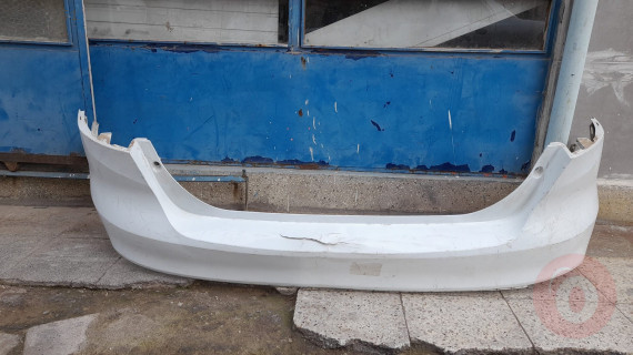 FORD FOCUS HB 2014 SONRASI ORJINAL ÇIKMA ARKA TAMPON