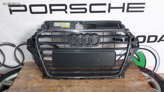AUDİ A3 2013-16 ÖN PANJUR 8v3853651 ORJİNAL ÇIKMA PARÇA