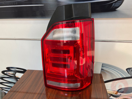 Volkswagen Transporter T6 Sağ Stop Led 7E0945208