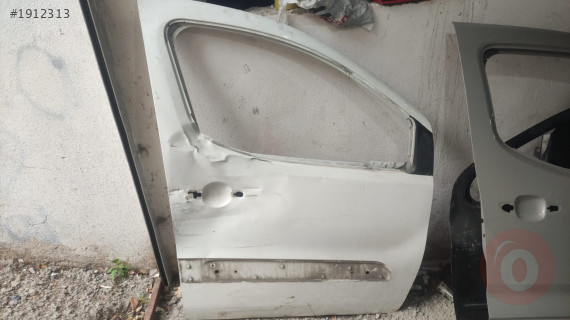 PEUGOET PARTNER SAĞ ÖN KAPI ÇIKMA ORJİNAL YEDEK PARÇA