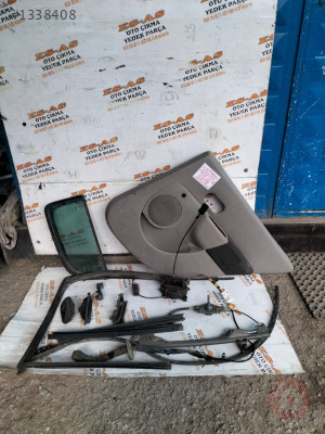 Renault modus sağ arka kapı döşemesi ve kelebek C. 2006-2008