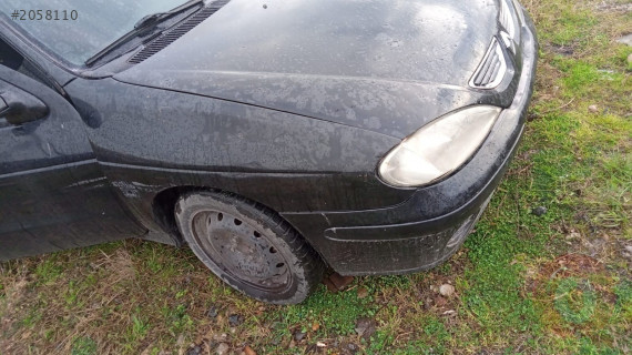 2001 renault megane 1 çıkma sağ ön çamurluk