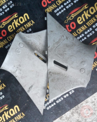 Opel Corsa e sağ/sol arka direk kaplaması. Oto Erkan Ünye