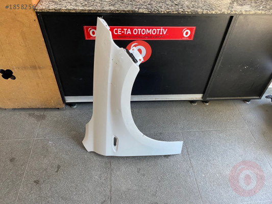 FİAT EGEA SAĞ ÖN ÇAMURLUK ÇIKMA ORJİNAL BEYAZ