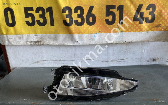 VOLKSWAGEN PASSAT B8 2019 sağ sis farı