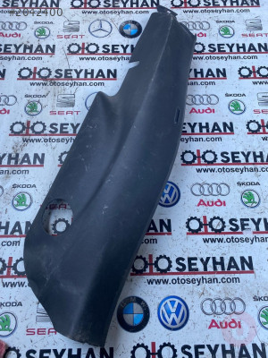 5JA867765B skoda rapid 2016 sol arka koltuk yan kaplaması