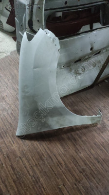 RENAULT SYMBOL 4 SAĞ ÖN ÇAMURLUK
