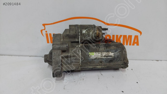 Trafic 2 Marş Motoru 2.5Dci Valeo 8200634602