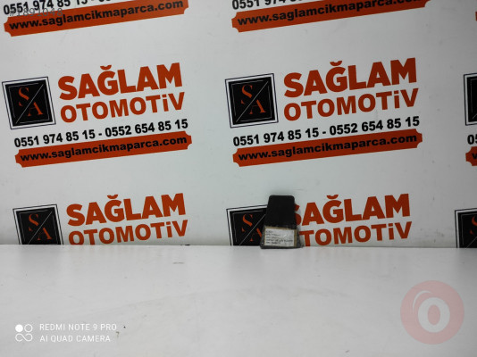 OPEL CORSA-C 00-06 SAĞ KAPI MESAFE PLASTİĞİ OEM; 24438275