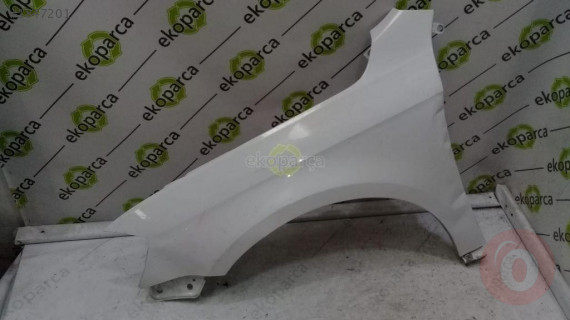 VOLKSWAGEN PASSAT 2011 2015 ÇAMURLUK ÖN SOL 3AA821021