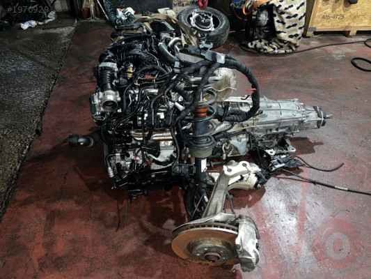 AUDİ 3.0TDİ CRT MOTOR ÇIKMA YENİ SANDIK KOMPLE