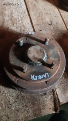 90 mitsubishi lancer çıkma kampana