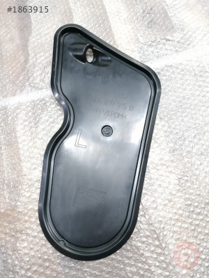 5C6839915B SOL ARKA KAPI İÇ PANEL AYIRICI