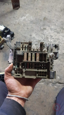 Peugeot 206 Sigorta Kutusu çıkma