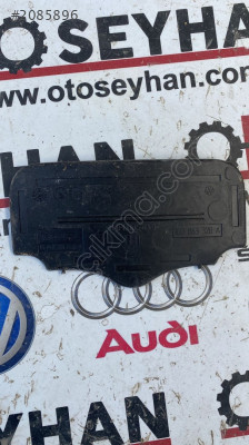 3C0863328A Volkswagen PASSAT B7 Orta Konsol Kauçuk Dolgu