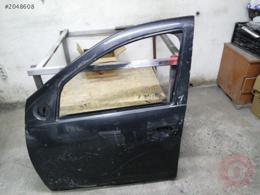 DACİA LOGAN SOL ÖN KAPI