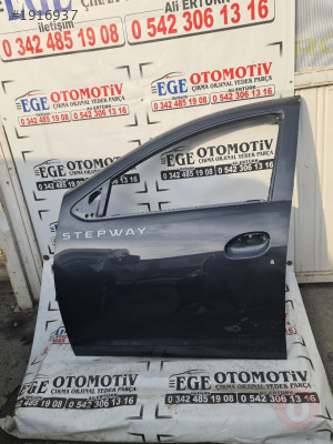 2013/2019 DACİA SANDERO FÜME SOL ÖN KAPI ORJİNAL
